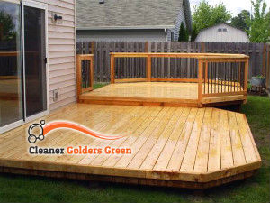 wooden-deck-cleaning-golders-green